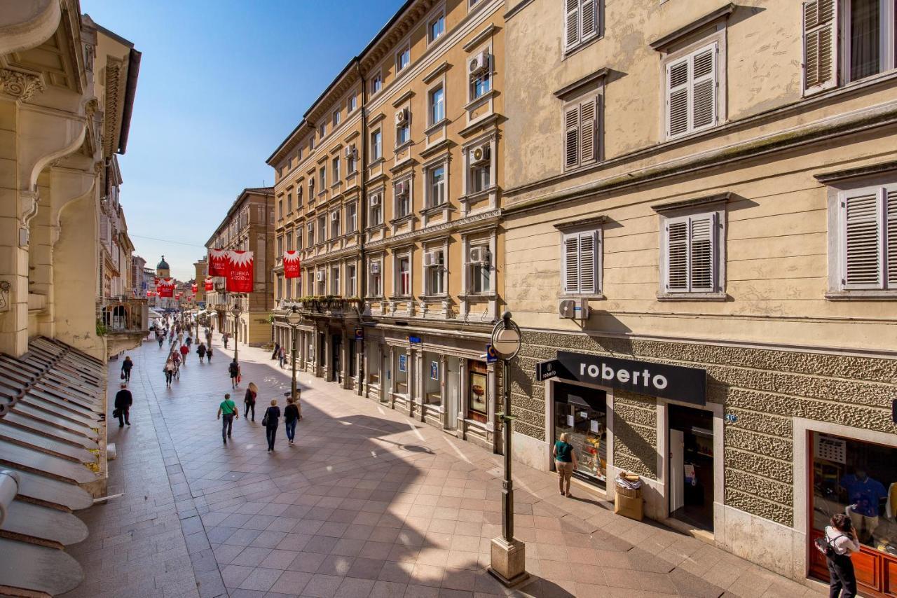 Srnec Apartments - Korzo Rijeka Exterior photo